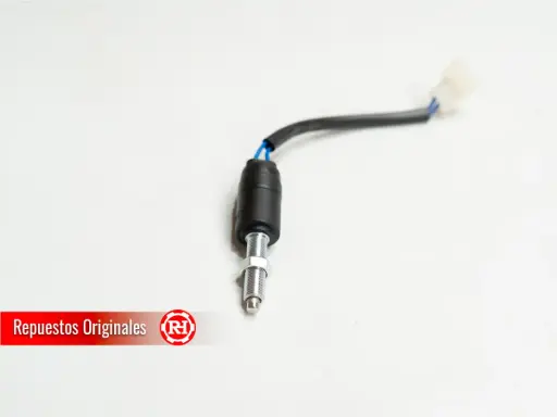 [D30400006] SWITCH DE FRENO RH30D 